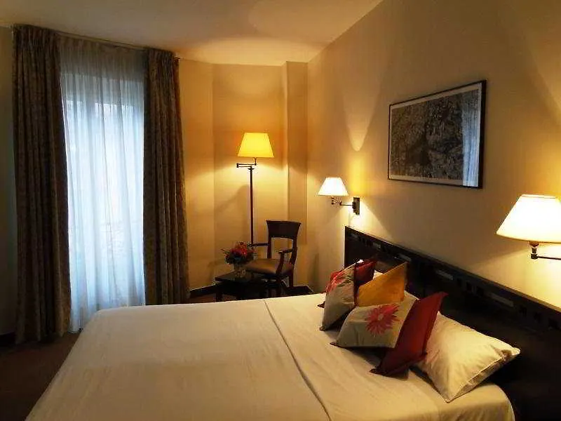 Hotel Petit Lafayette Paříž